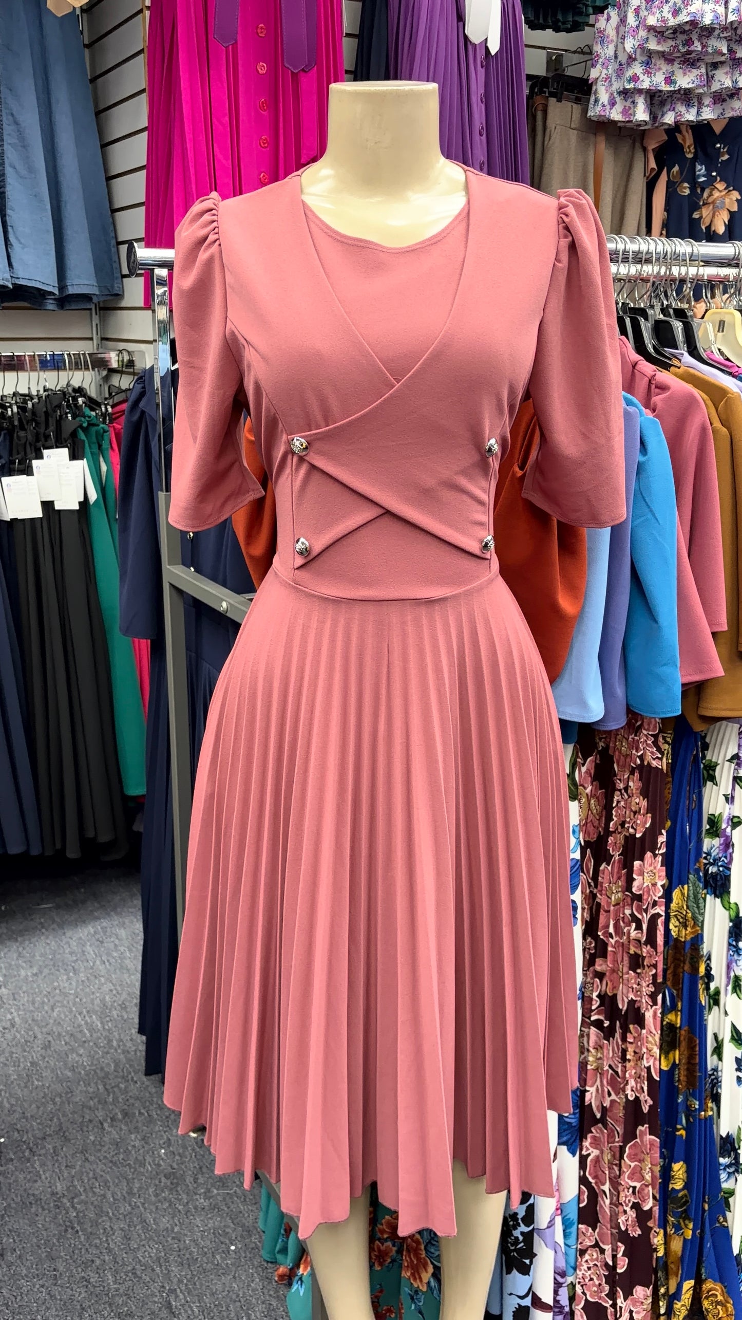 Leah Pleated Midi Dress Mauve