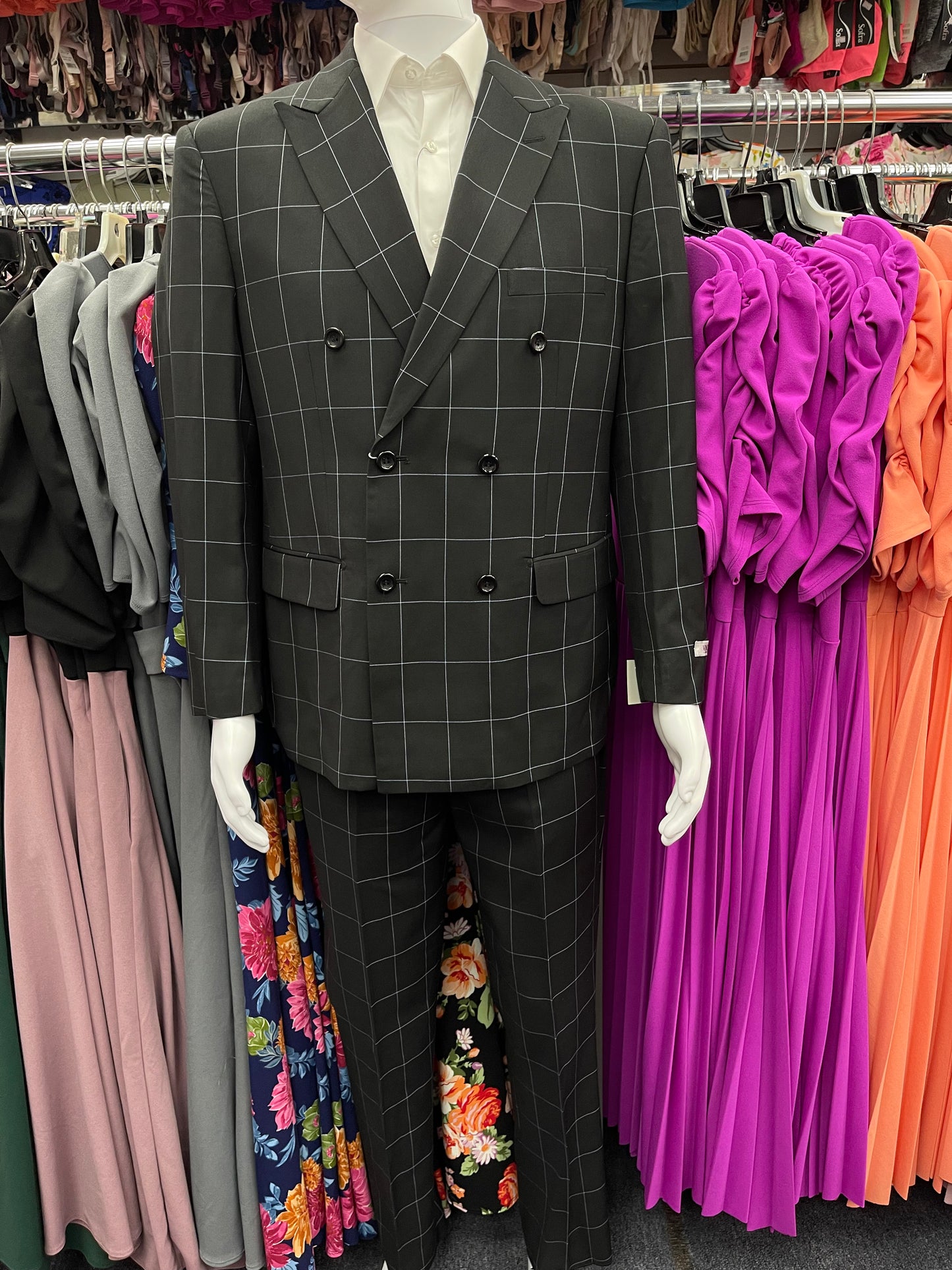 Double Breasted Modern Fit 2 pcs Black Suit
