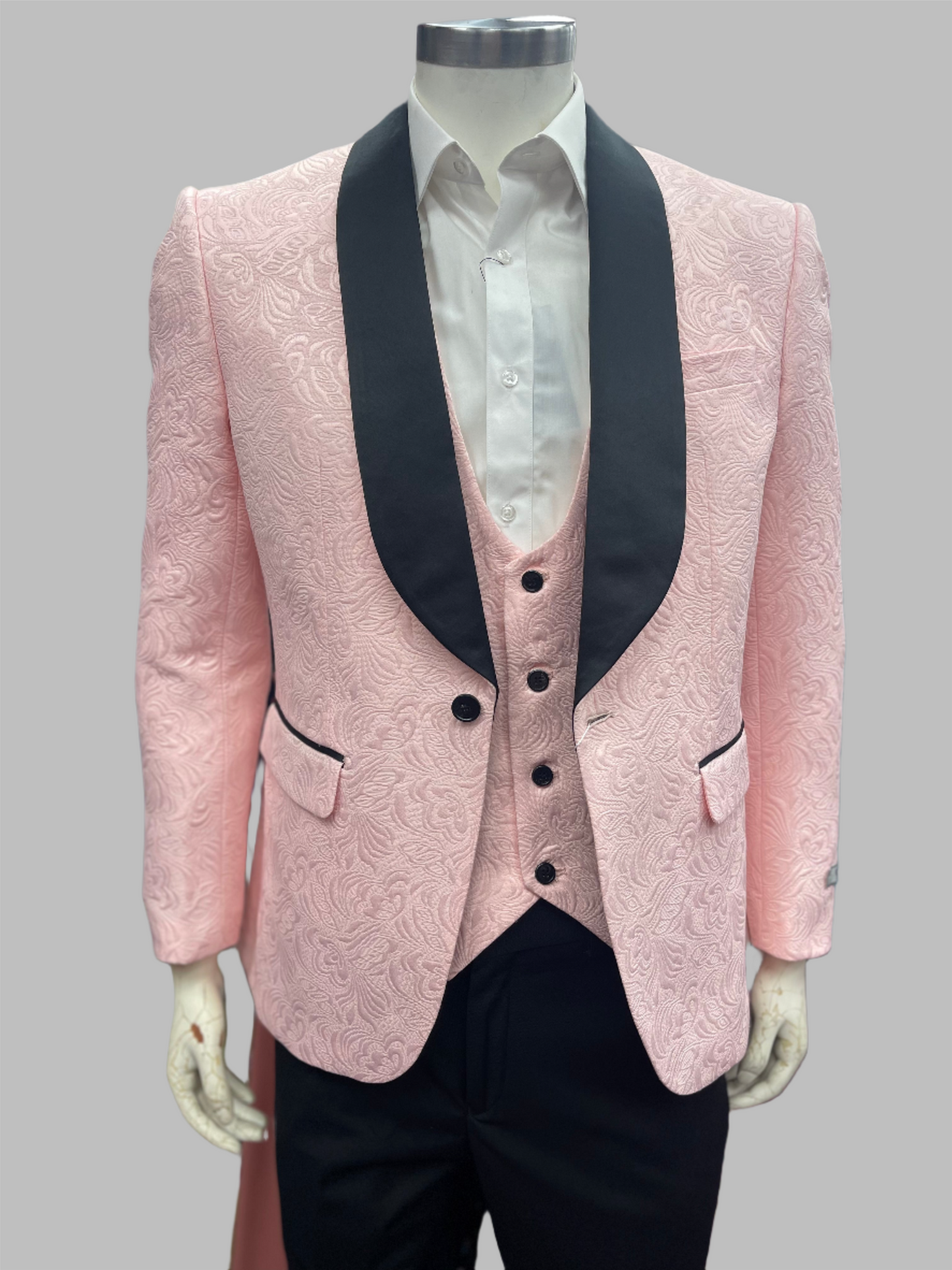 Slim Fit 3pcs Jacquard Fabric Tuxedo Suit Pink
