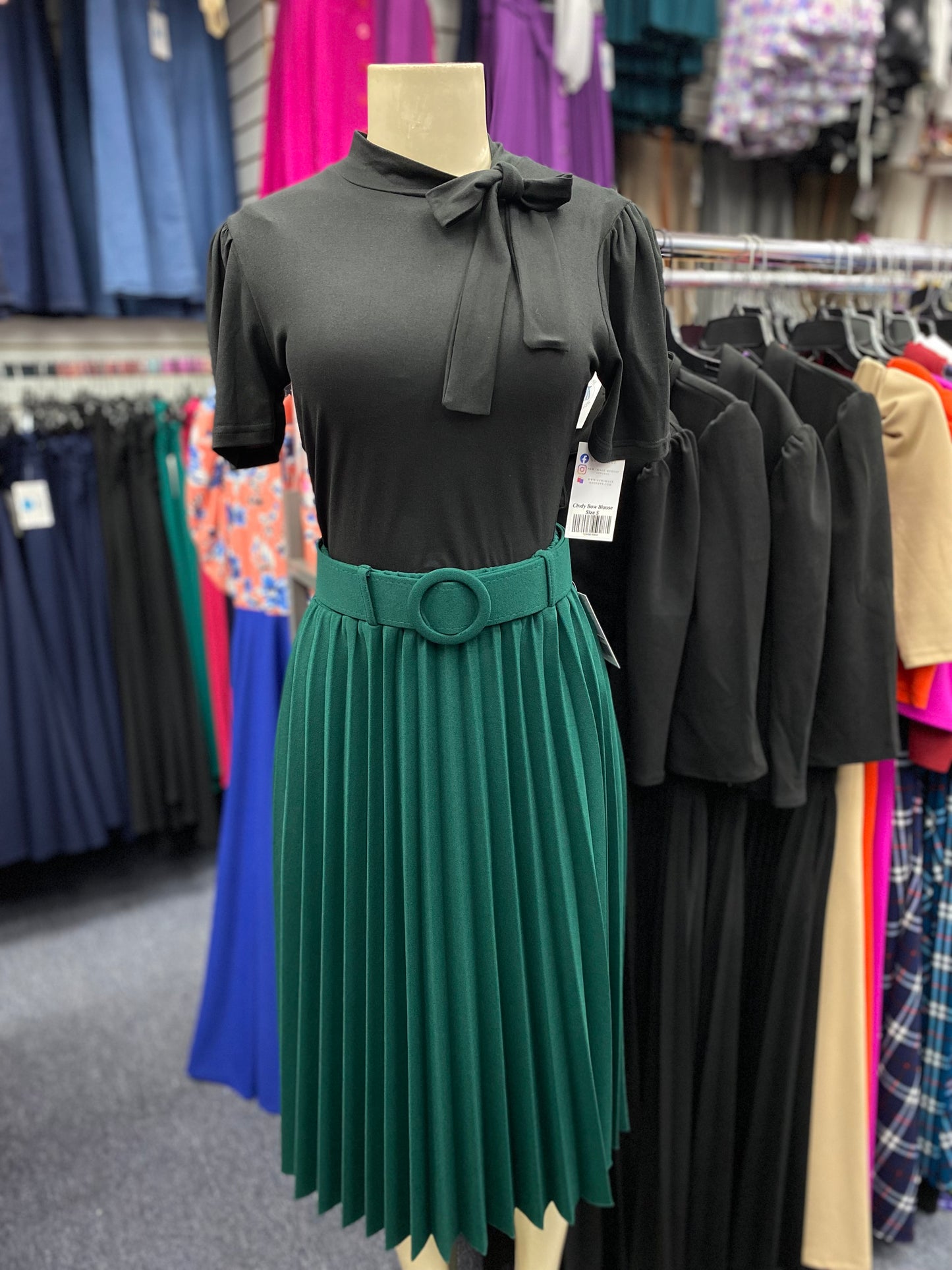 Leslie Pleated Skirt Hunter Green
