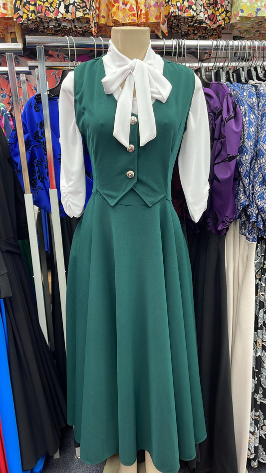 Willow Dress Hunter Green