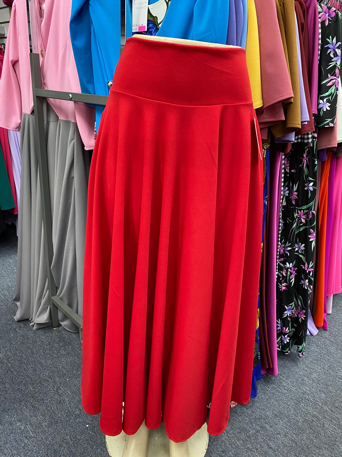 Nia Maxi Skirt Red